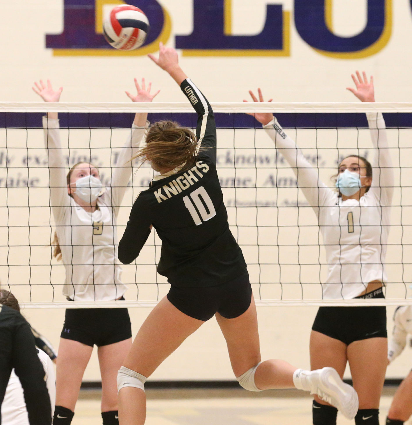 October 8: Onalaska Luther vs Aquinas